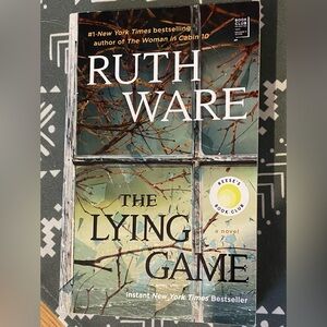 🩷4/$10🩷The Lying Game by Ruth Ware